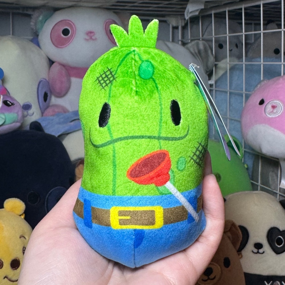 Cats vs Pickles CVP by Cepia ‘Earl’ Bean 4” Stuffed Plush